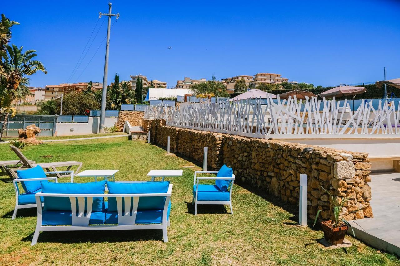 Апартаменты Giardini Del Golfo Балестрате Экстерьер фото