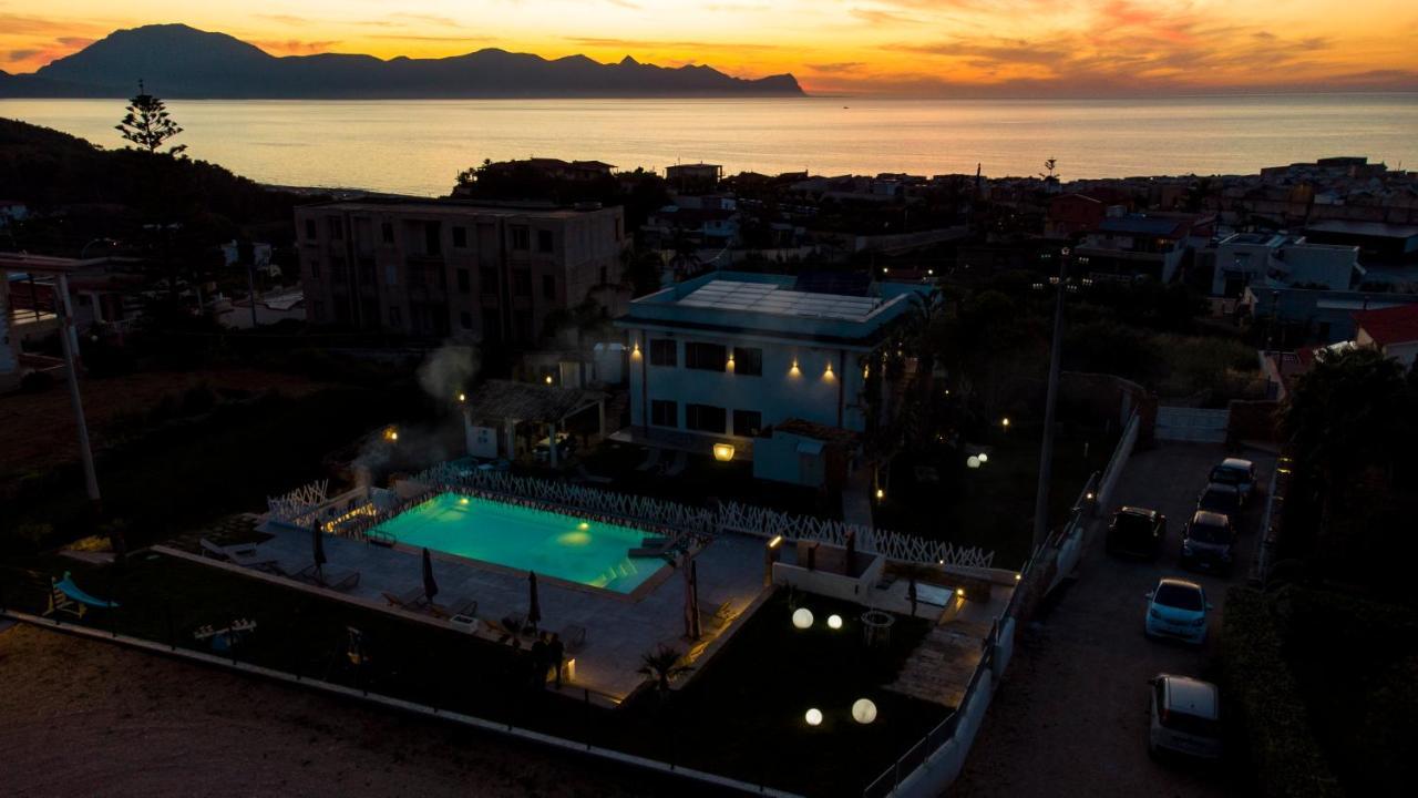 Апартаменты Giardini Del Golfo Балестрате Экстерьер фото